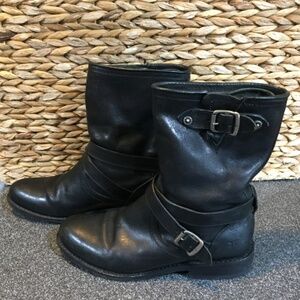 FRYE AND CO. Black Combat & Moto Boots